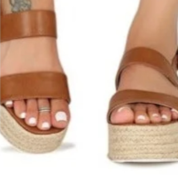 Steve Madden Tan Espadrille Platform Shoes - Picture 2 of 5